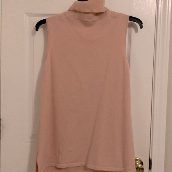 Chico’s sleeveless with long sleeve sweater set - Picture 3 of 7